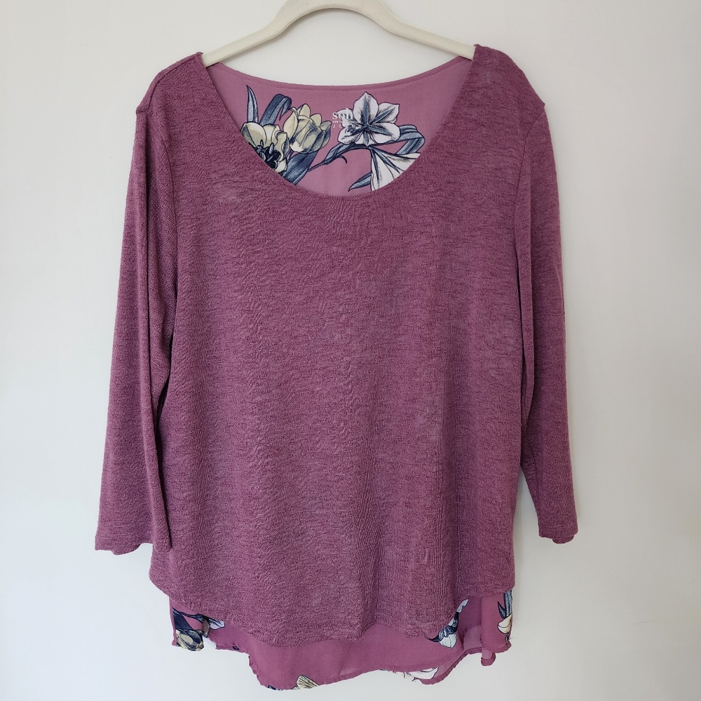Soho New York & Company floral and mauve 3/4 sleeve shirt size L